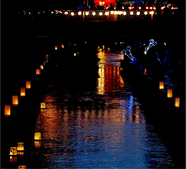水都まつり（毎年8月）