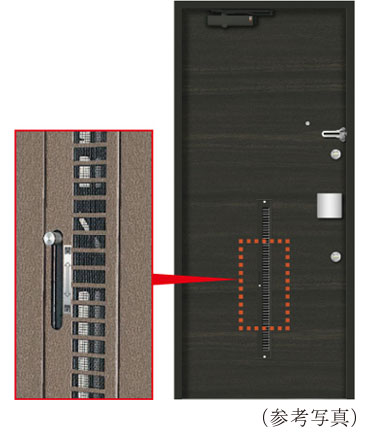 玄関ドア換気ガラリ